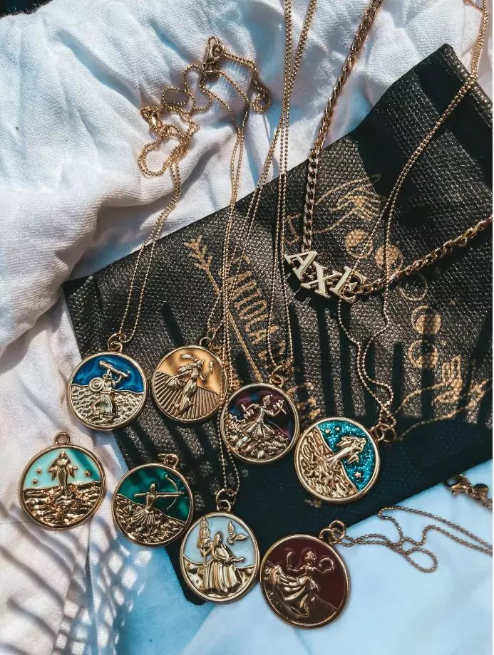 Colar Meus Orixás Semijóia 18 K(Filha De Oxalá)