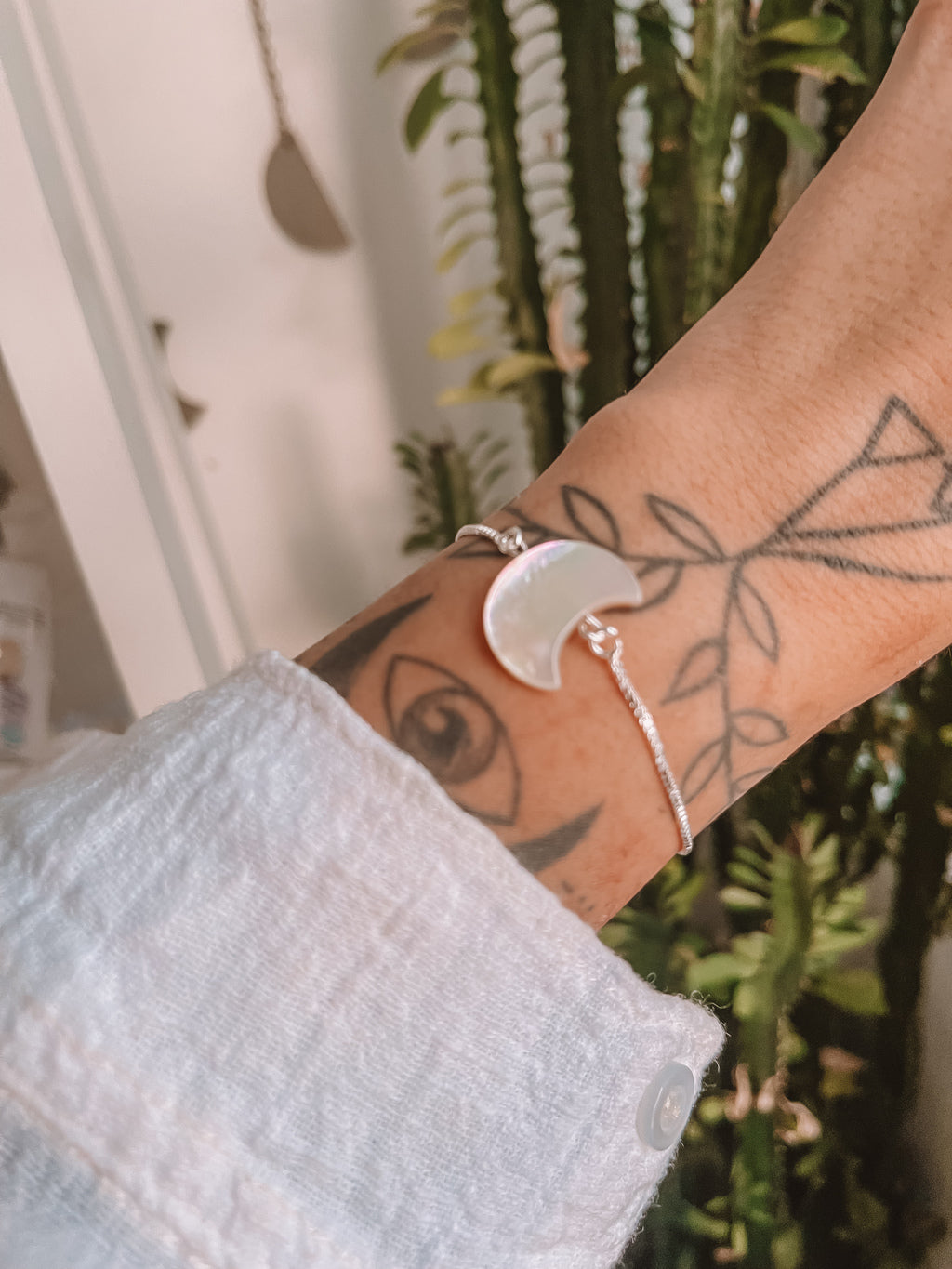 Pulseira Com Lua Madrepérola Prata 925